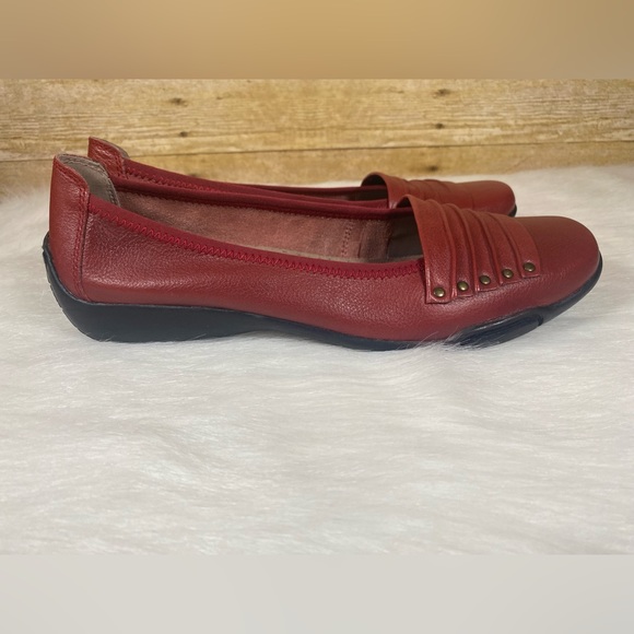 Array Willow Red Leather Size 9 M Slip-On Shoes Flats Loafers - Picture 5 of 10